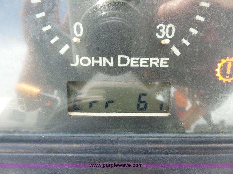 image for item K1673 2004 John Deere 4320 tractor