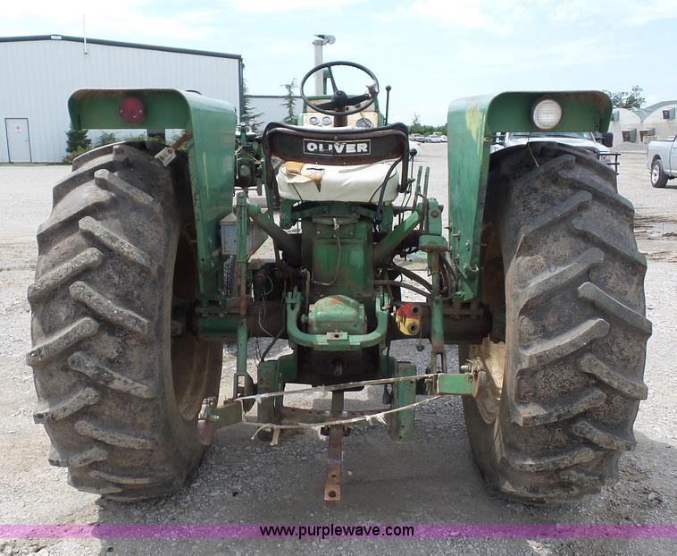 image for item K1674 Oliver 1600 tractor