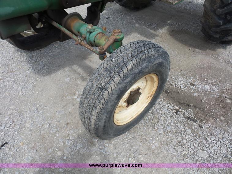 image for item K1674 Oliver 1600 tractor