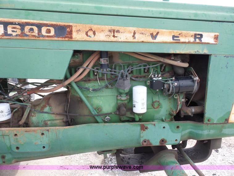 image for item K1674 Oliver 1600 tractor