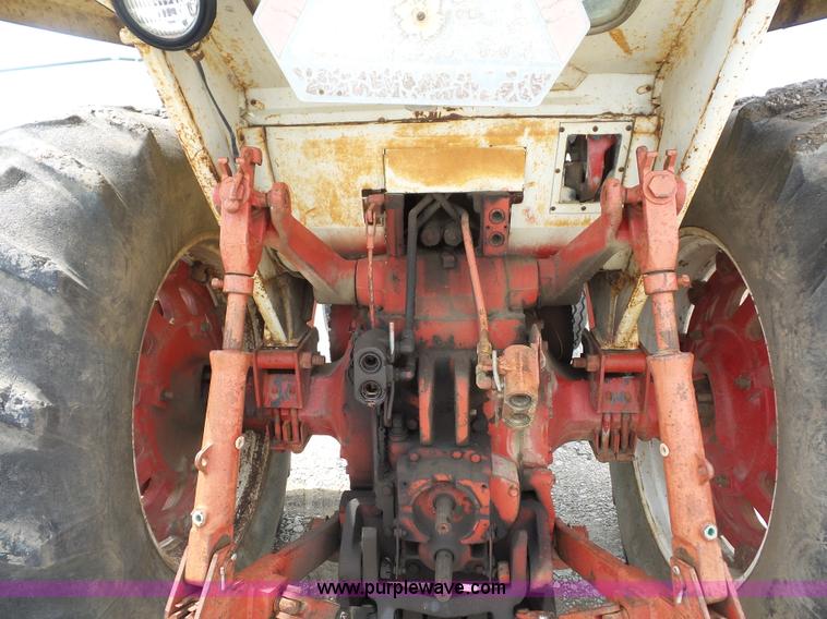 image for item K1679 International 1066 tractor