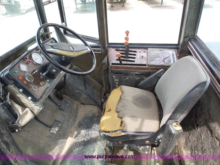 image for item K1680 1980 Versatile 555 4WD tractor