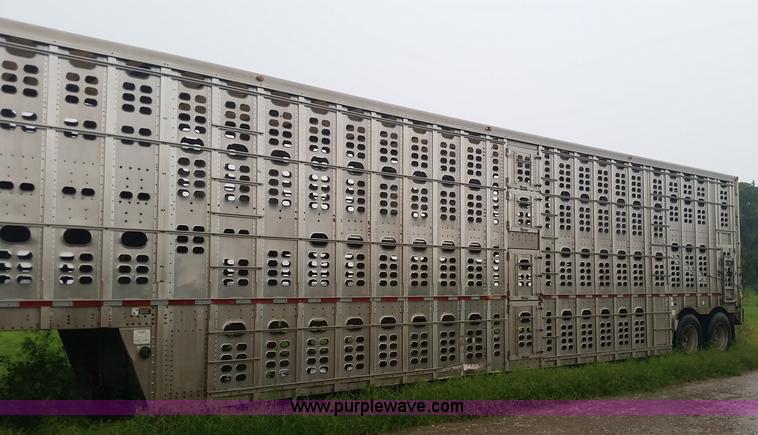 image for item K1684 2008 Wilson PSDCL-408P livestock trailer