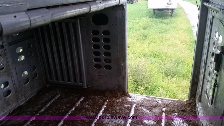 image for item K1684 2008 Wilson PSDCL-408P livestock trailer