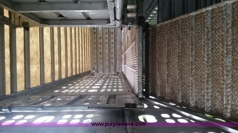 image for item K1684 2008 Wilson PSDCL-408P livestock trailer