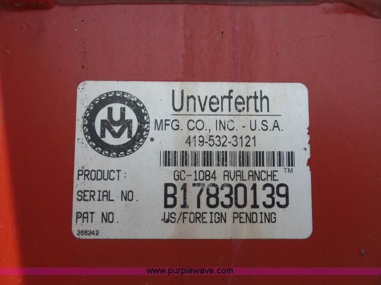 image for item K1689 Brent 1084 grain cart