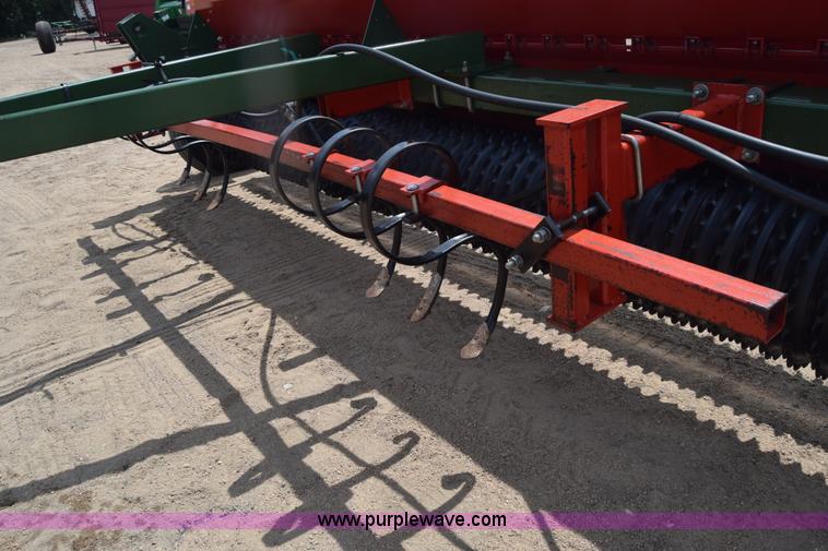 image for item K2818 Brillion SS-12 seeder