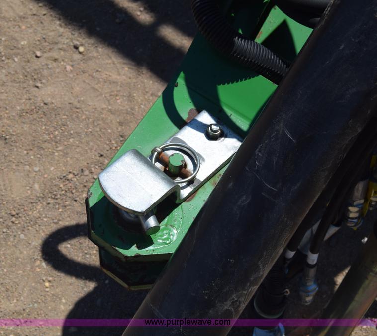 image for item K2844 2012 John Deere 568 round baler