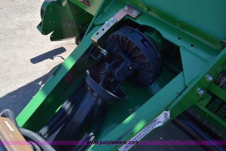 image for item K2844 2012 John Deere 568 round baler