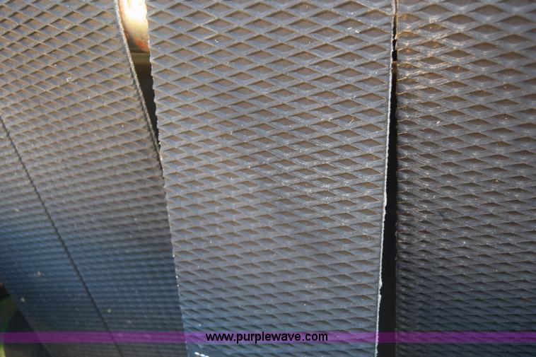 image for item K2844 2012 John Deere 568 round baler