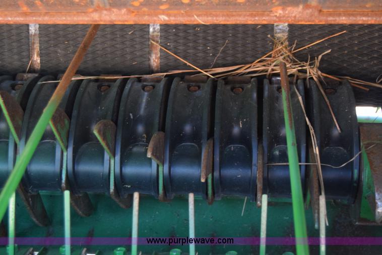 image for item K2844 2012 John Deere 568 round baler