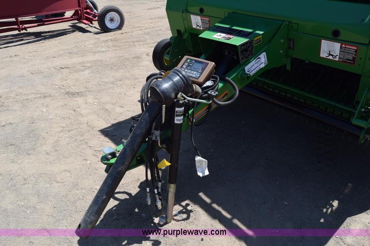 image for item K2844 2012 John Deere 568 round baler