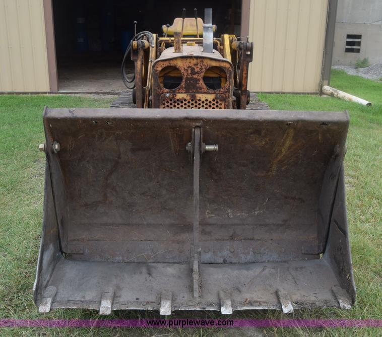 image for item K2861 1963 International T340A Drott track loader