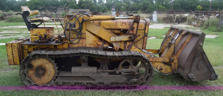 image for item K2861 1963 International T340A Drott track loader