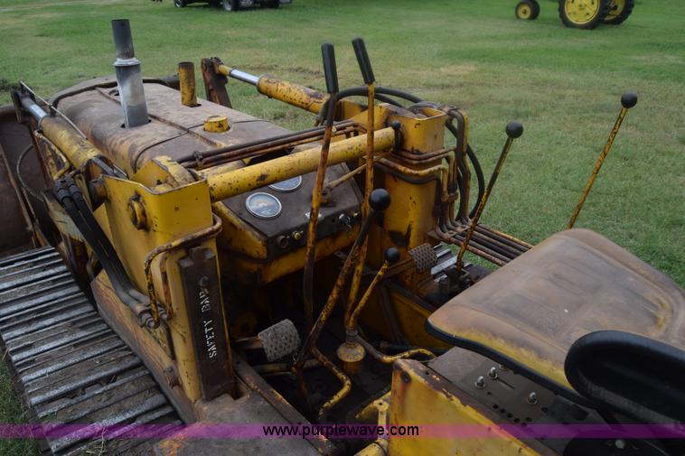 image for item K2861 1963 International T340A Drott track loader