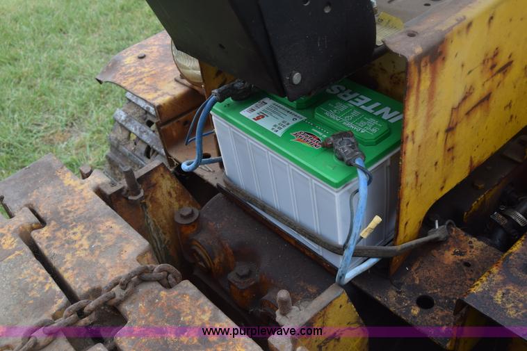 image for item K2861 1963 International T340A Drott track loader