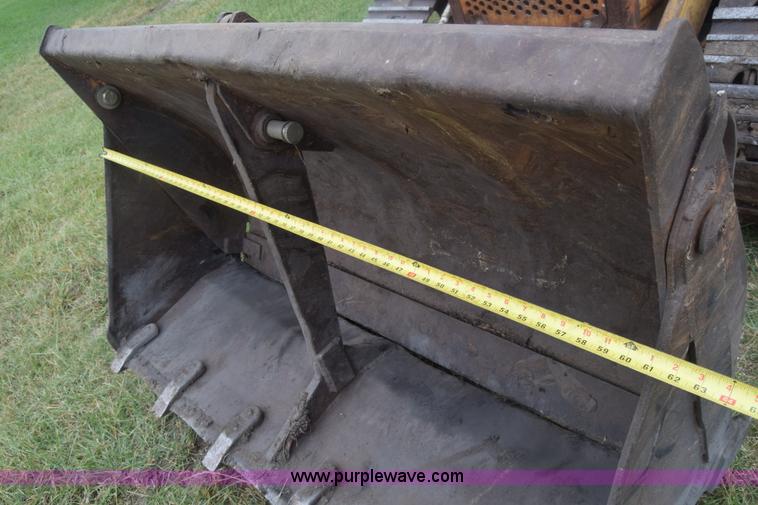 image for item K2861 1963 International T340A Drott track loader