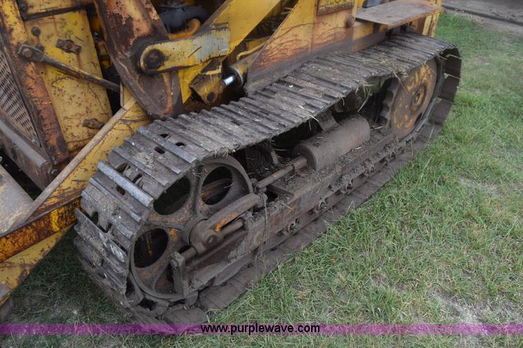 image for item K2861 1963 International T340A Drott track loader