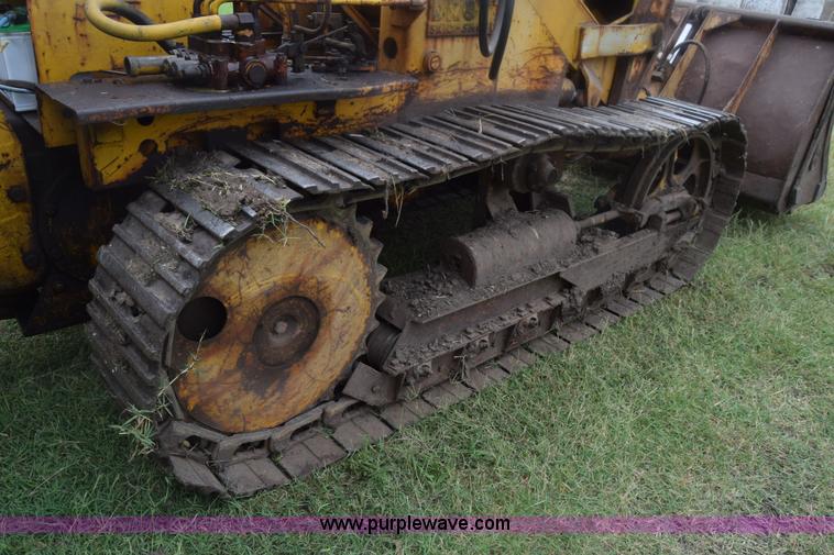 image for item K2861 1963 International T340A Drott track loader