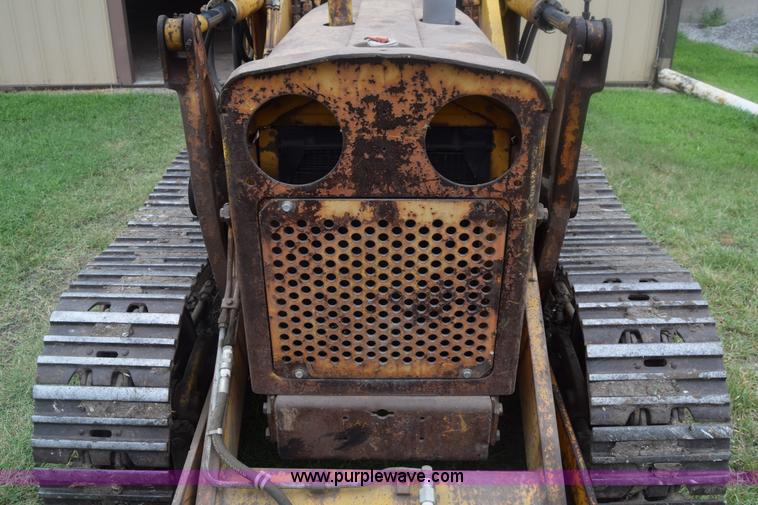 image for item K2861 1963 International T340A Drott track loader