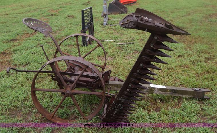 image for item K2871 McCormick-Deering 7 sickle mower