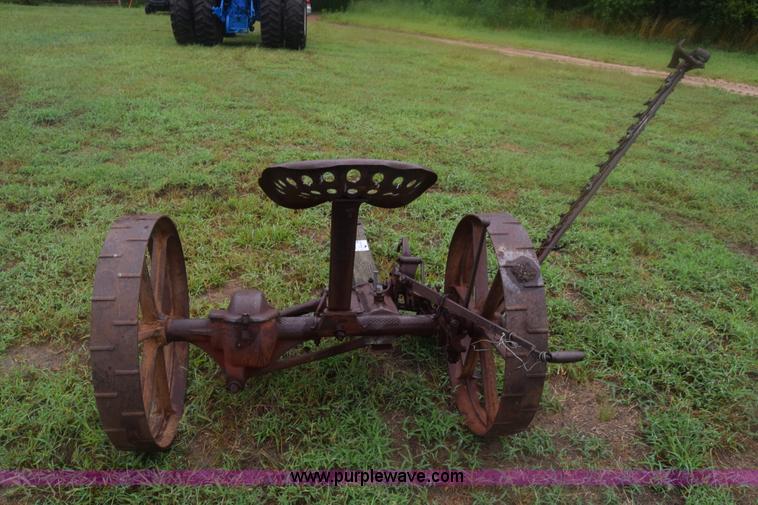image for item K2871 McCormick-Deering 7 sickle mower