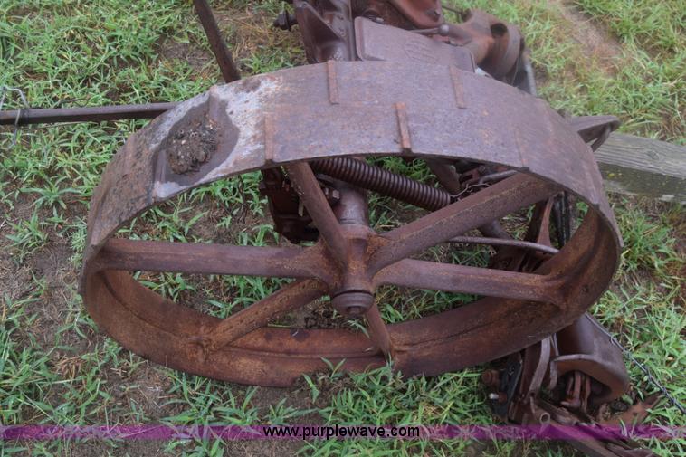 image for item K2871 McCormick-Deering 7 sickle mower
