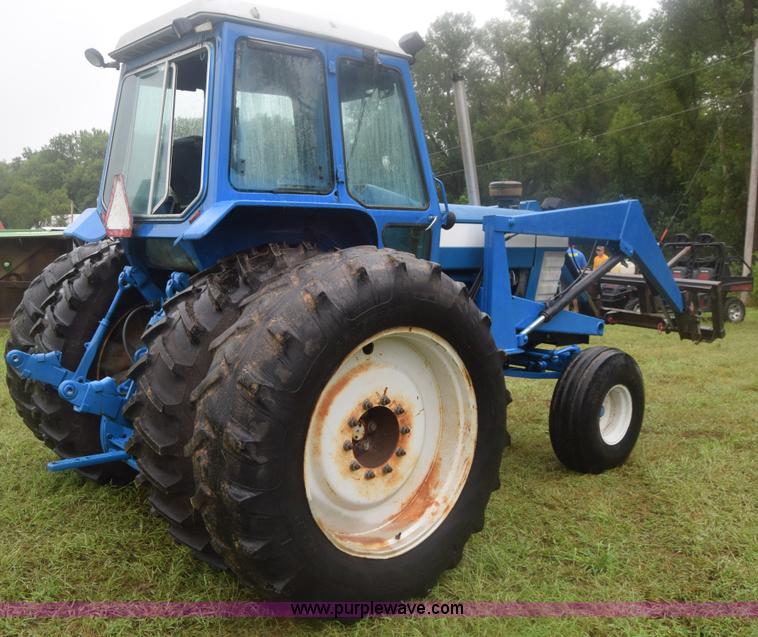 image for item K2872 1996 Ford TW15 tractor