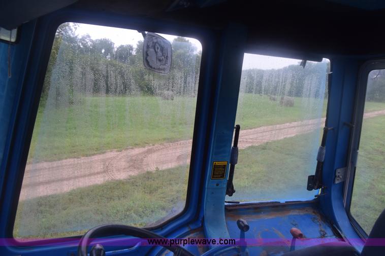 image for item K2872 1996 Ford TW15 tractor