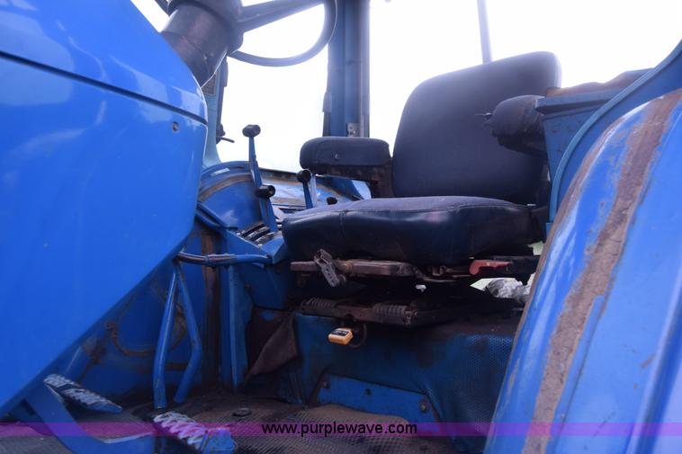 image for item K2872 1996 Ford TW15 tractor