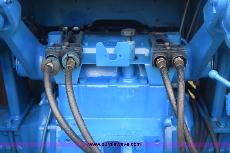image for item K2872 1996 Ford TW15 tractor