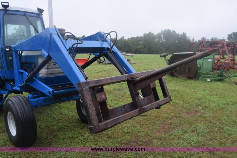 image for item K2872 1996 Ford TW15 tractor