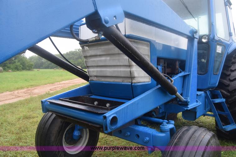 image for item K2872 1996 Ford TW15 tractor