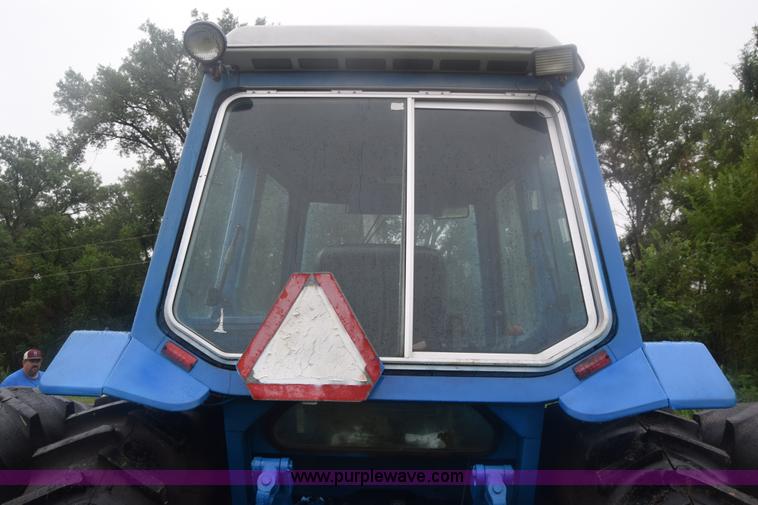 image for item K2872 1996 Ford TW15 tractor