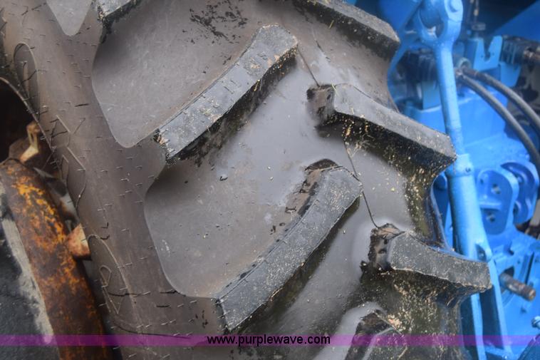 image for item K2872 1996 Ford TW15 tractor