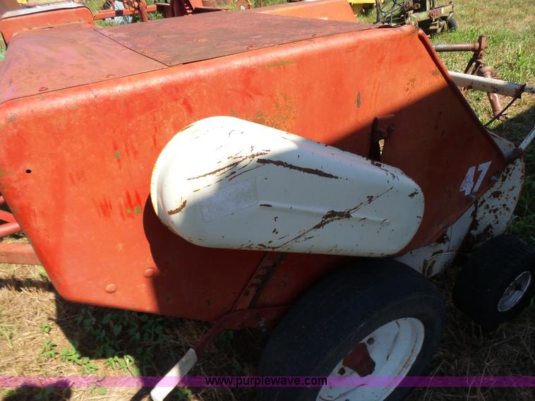 image for item K3128 International 47 small square baler