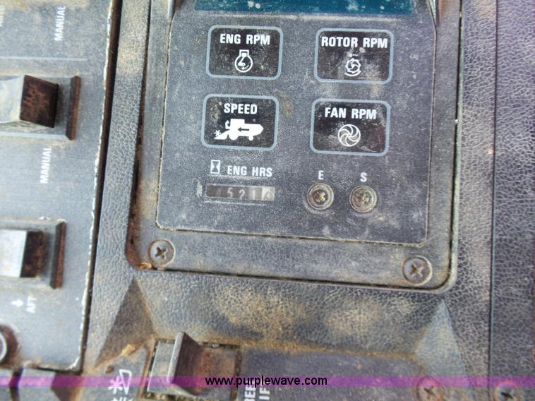 image for item K3129 1988 Case IH 1660 Axial Flow combine