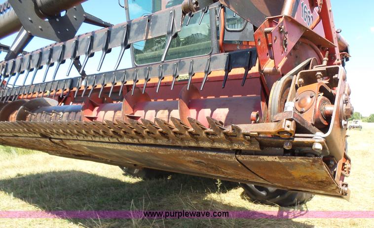 image for item K3129 1988 Case IH 1660 Axial Flow combine