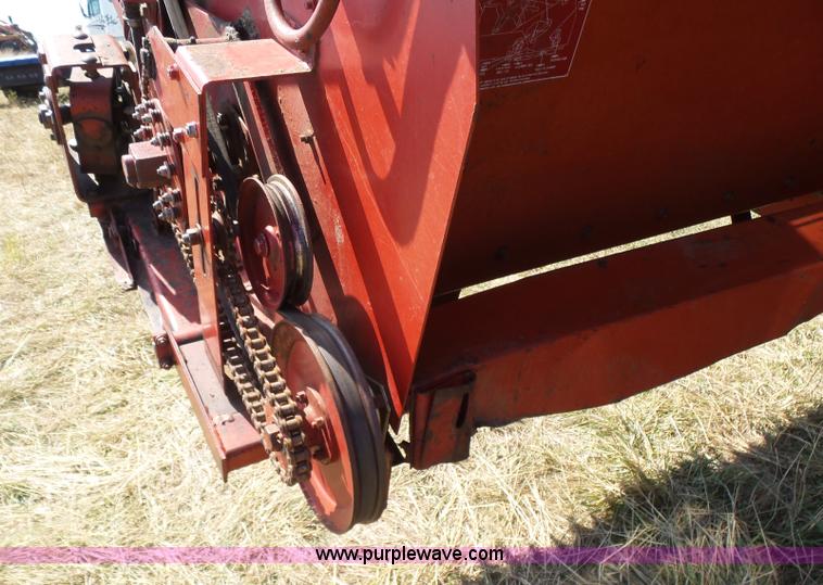 image for item K3129 1988 Case IH 1660 Axial Flow combine