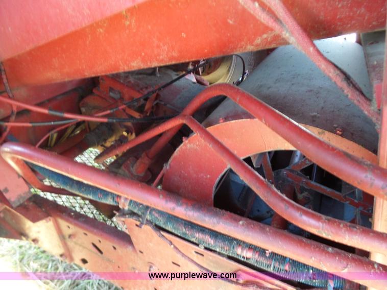 image for item K3129 1988 Case IH 1660 Axial Flow combine