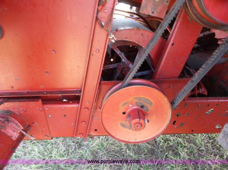 image for item K3129 1988 Case IH 1660 Axial Flow combine