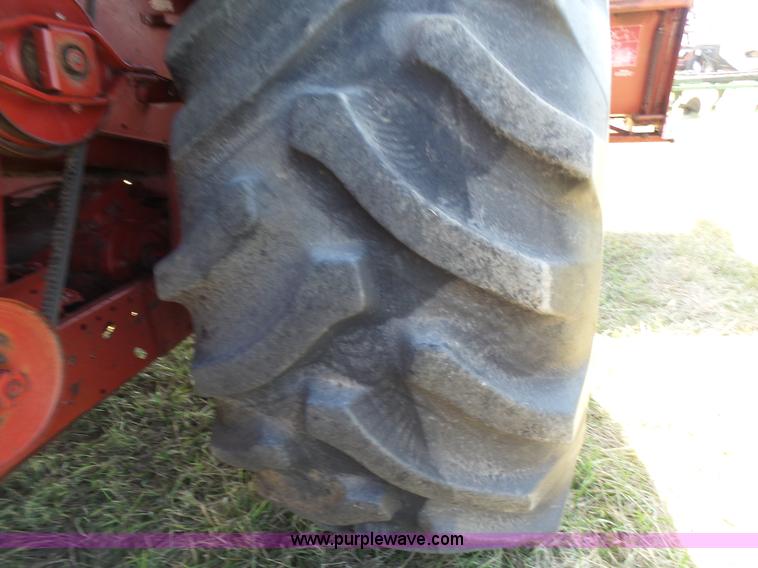 image for item K3129 1988 Case IH 1660 Axial Flow combine