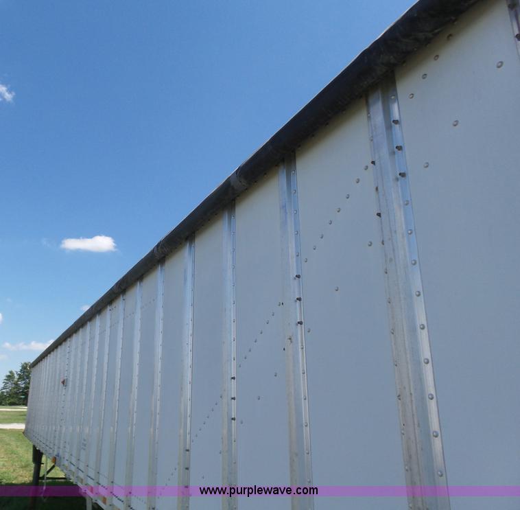 image for item K3136 2000 Merritt grain trailer