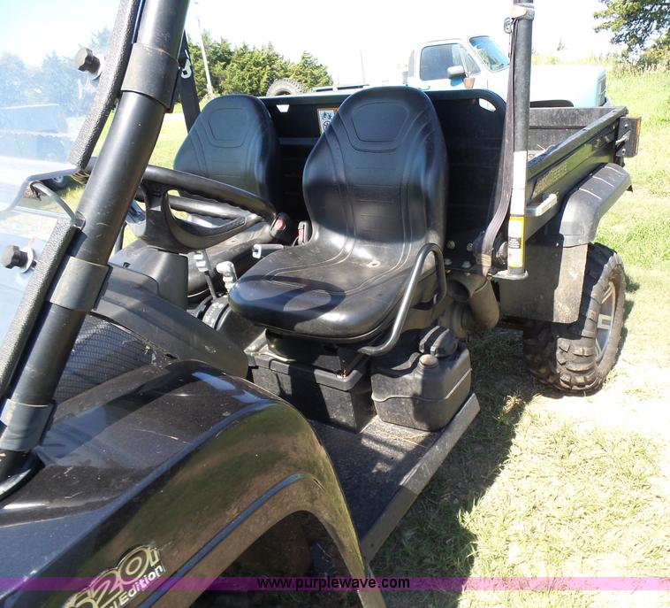 image for item K3146 2009 John Deere XUV620I Gator utility vehicle