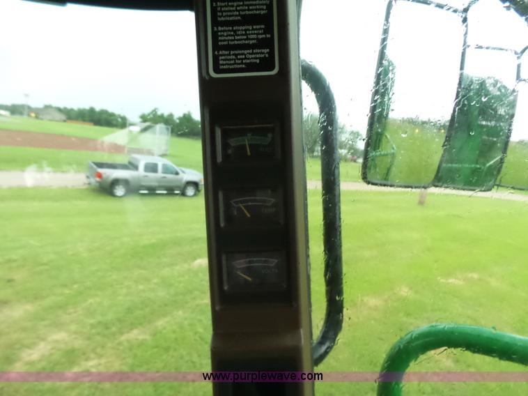 image for item K3162 2004 John Deere 7460 RWA cotton stripper