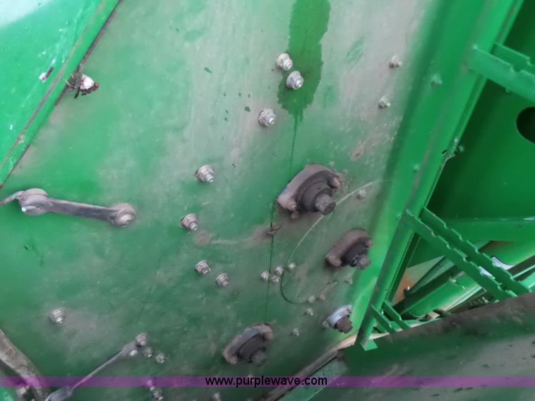 image for item K3162 2004 John Deere 7460 RWA cotton stripper