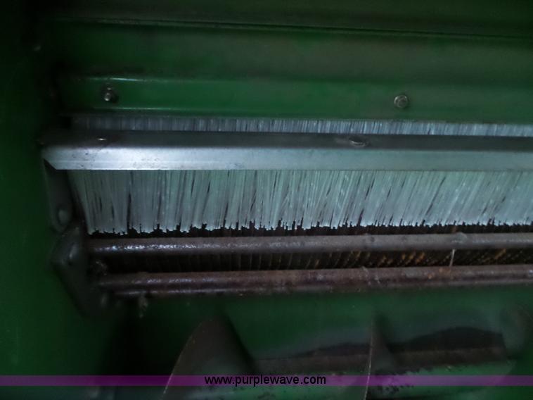 image for item K3162 2004 John Deere 7460 RWA cotton stripper