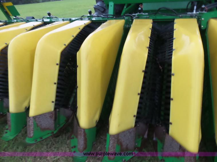 image for item K3162 2004 John Deere 7460 RWA cotton stripper