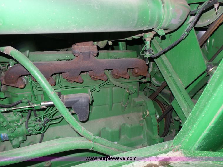 image for item K3162 2004 John Deere 7460 RWA cotton stripper