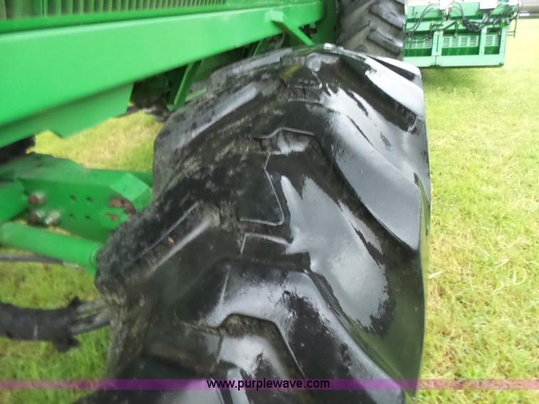 image for item K3162 2004 John Deere 7460 RWA cotton stripper